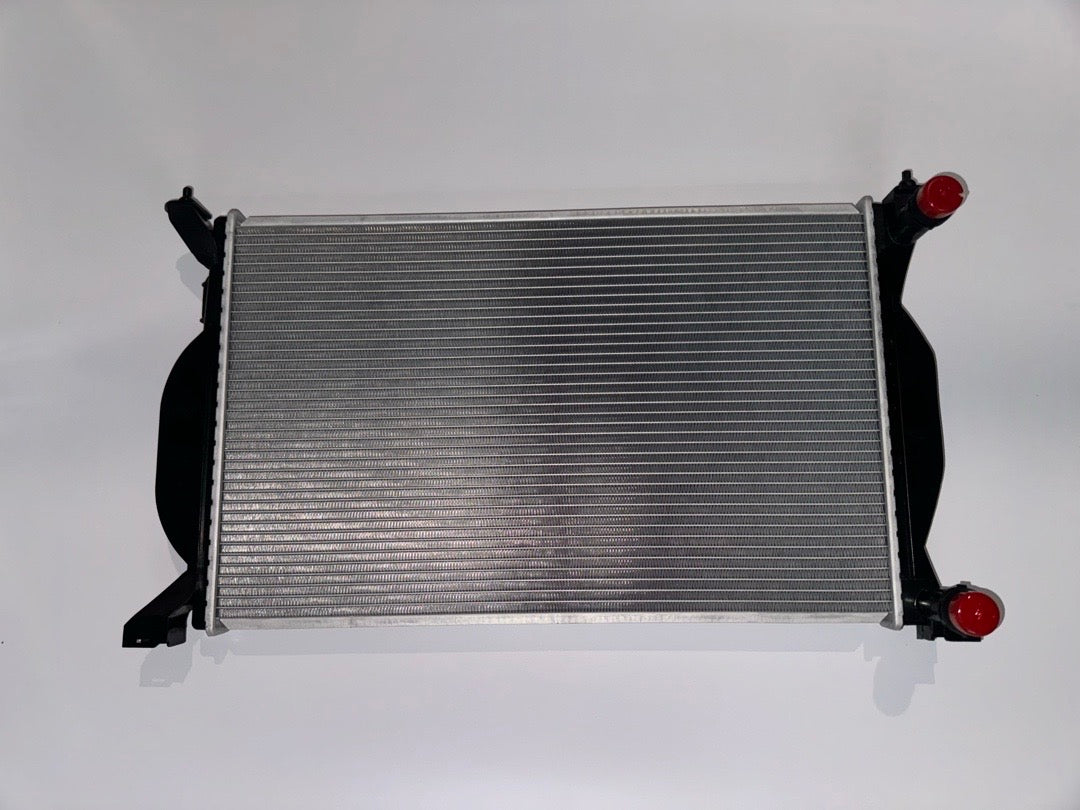 1997 to 2001 Audi A4 1997 to 2004 Volkswagen Passat 1.8 2.8 MT Radiator