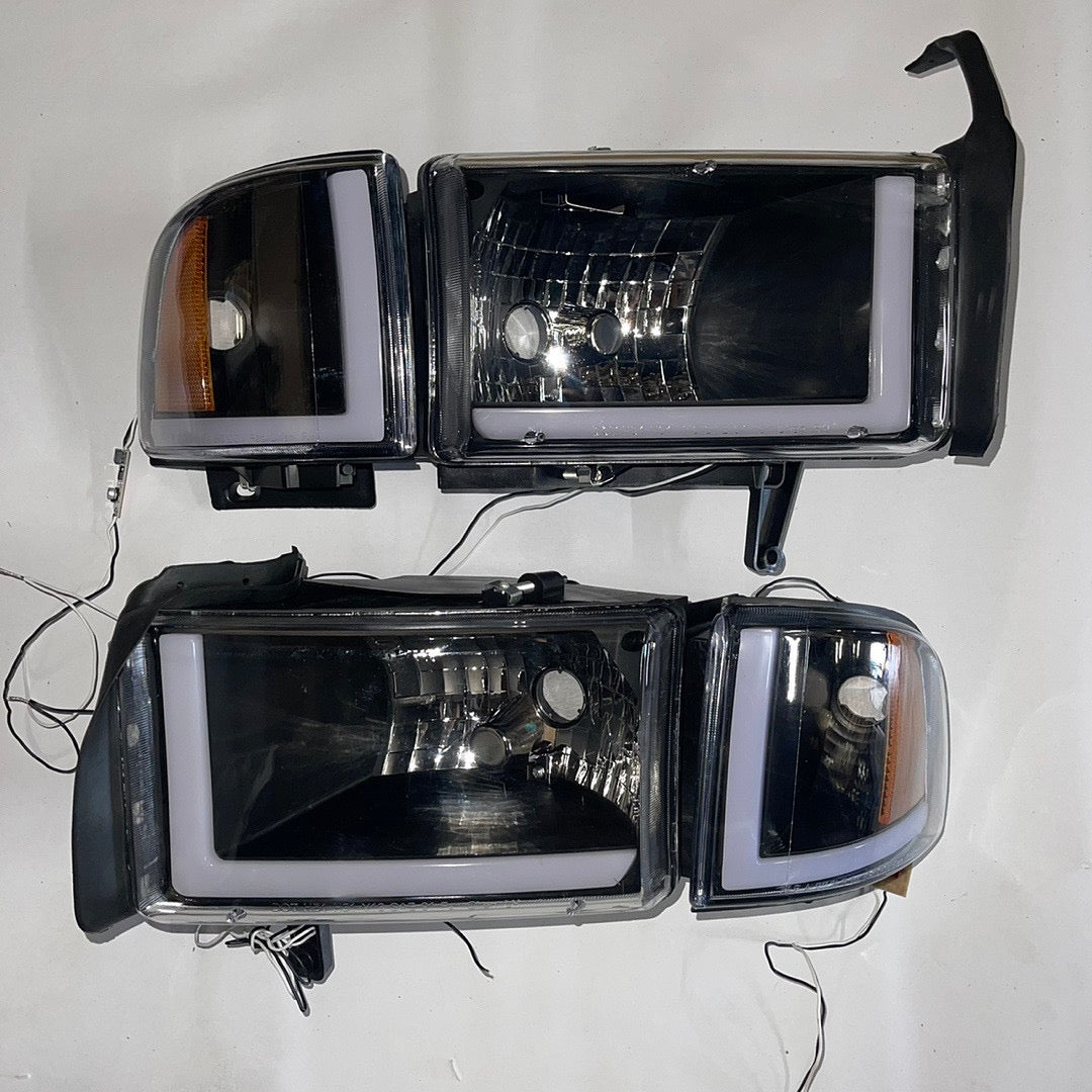 Dodge Ram LED DRL With Signal Light Black Housing Amber Reflector Headlights Faros Focos Luces Micas 1994 1995 1996 1997 1998 1999 2000 2001