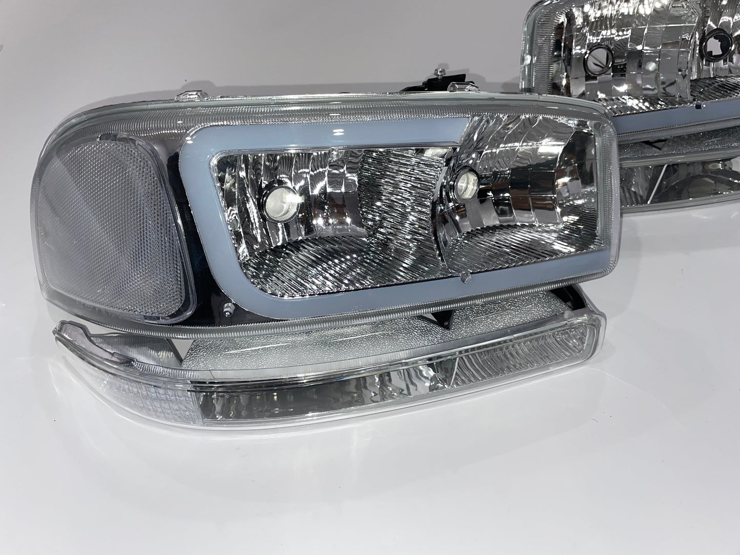 GMC Sierra Yukon chrome housing C style led drl headlights faros focos luces micas 1999 2000 2001 2002 2003 2004 2005 2006 2007